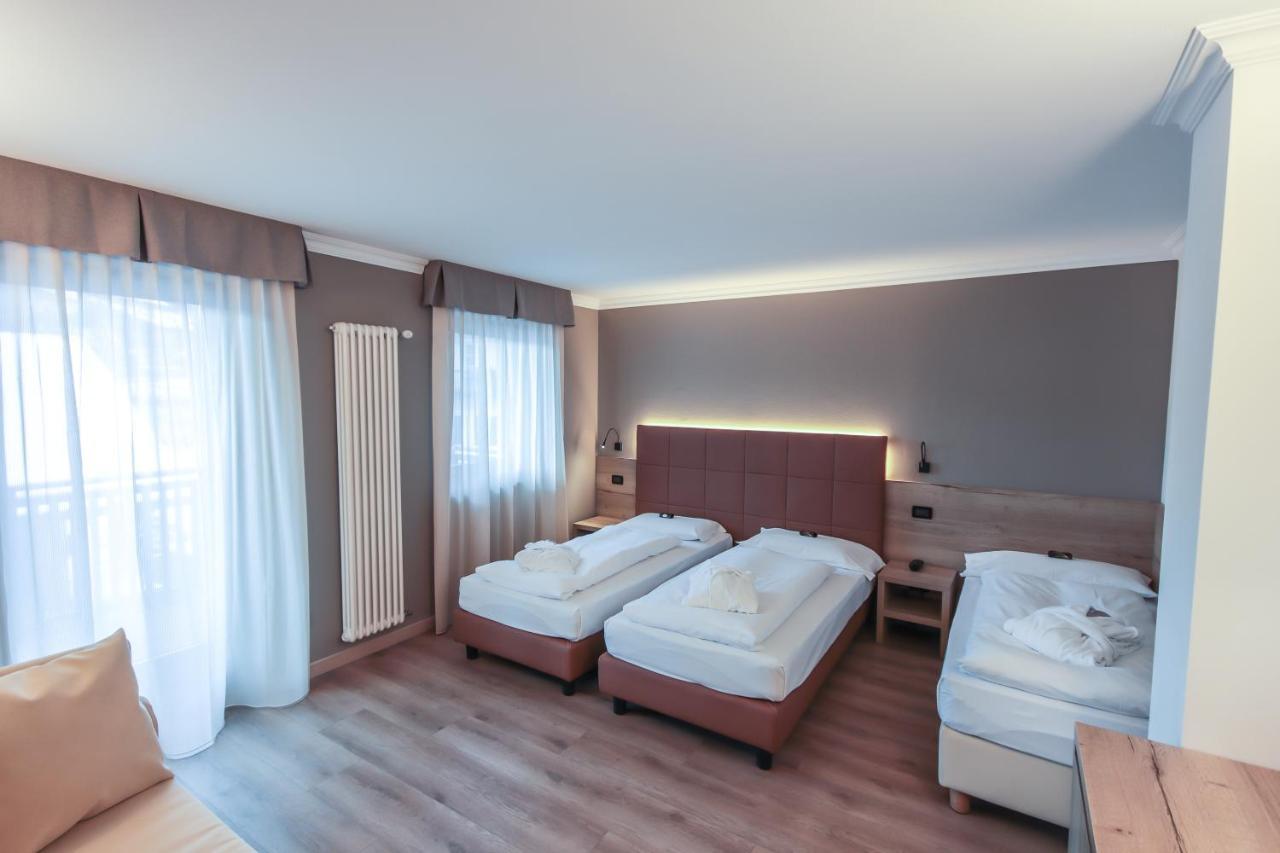 Villa Mitzi Pozza di Fassa Luaran gambar