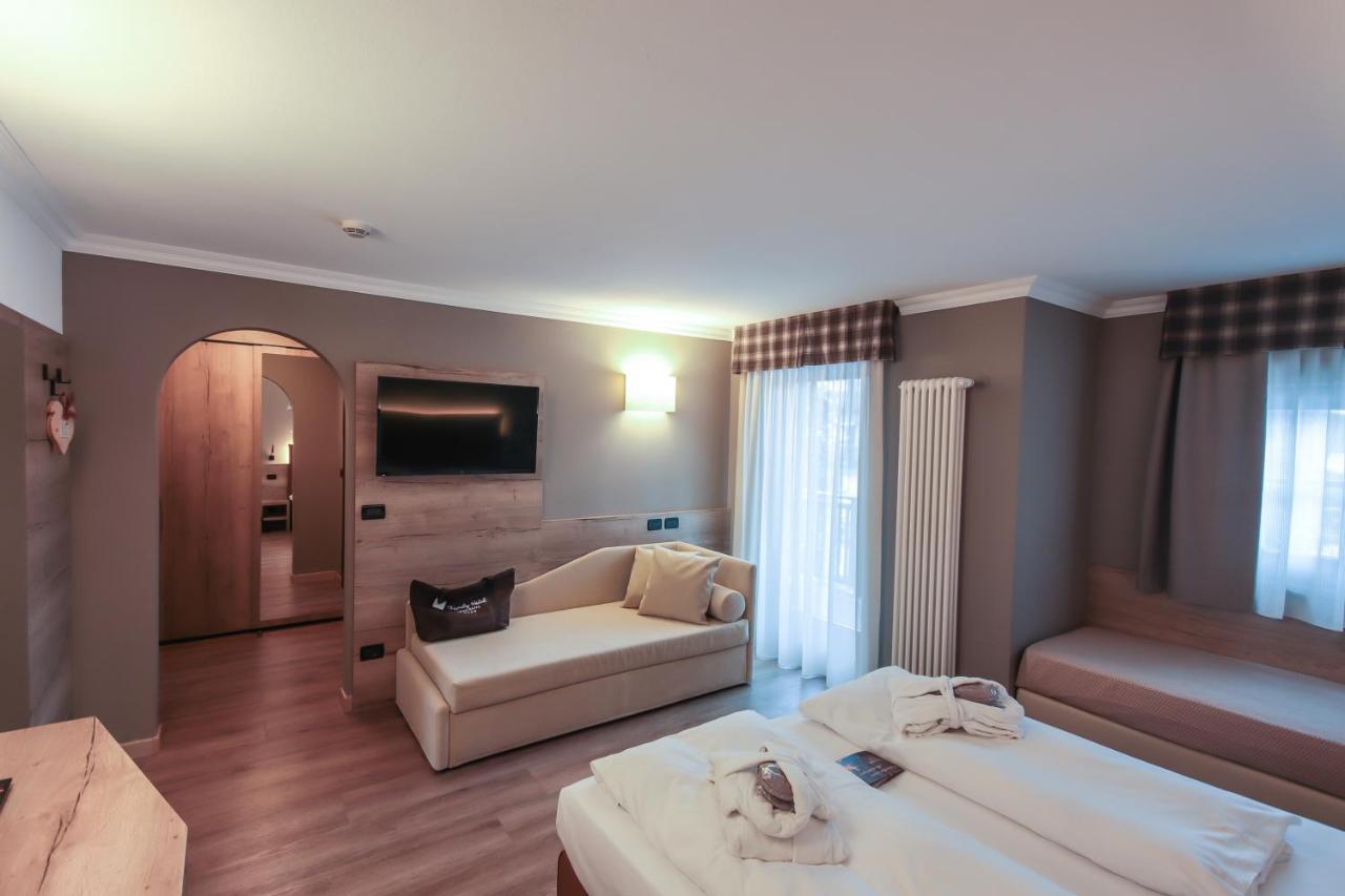 Villa Mitzi Pozza di Fassa Luaran gambar